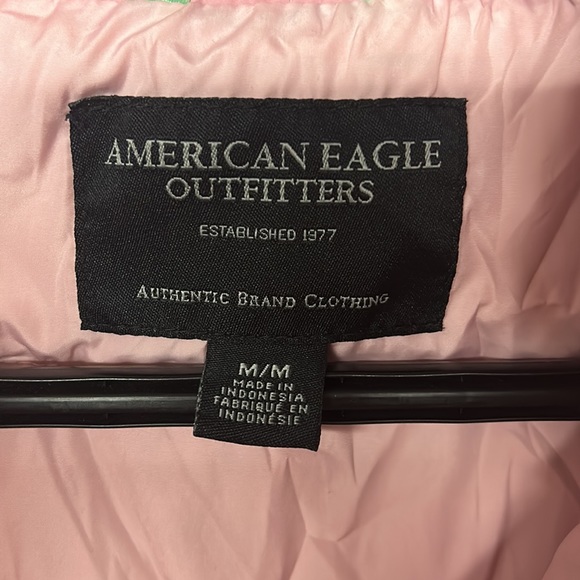 American Eagle Outfitters Pink Puffer Down Vest - Picture 5 of 10